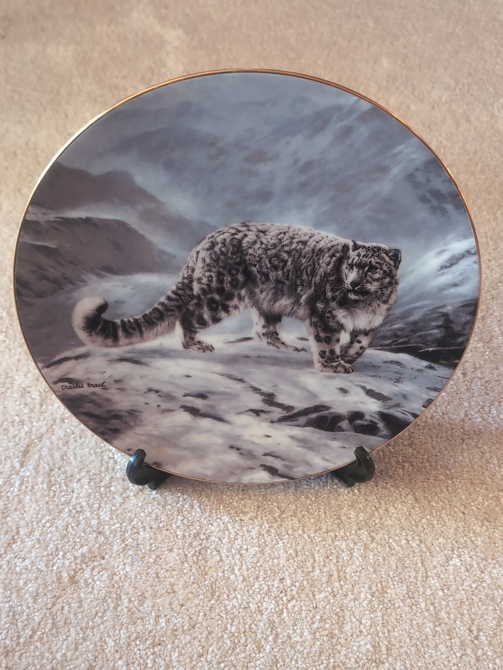 1991 "Fleeting Encounter" By Charles Fracé. Snow Leopard Decorative Cat Plate